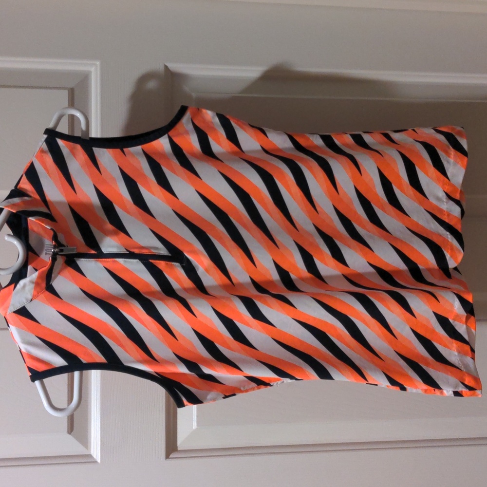 TAIL/ Sleeveless Tennis/Golf/Pickleball Shirt